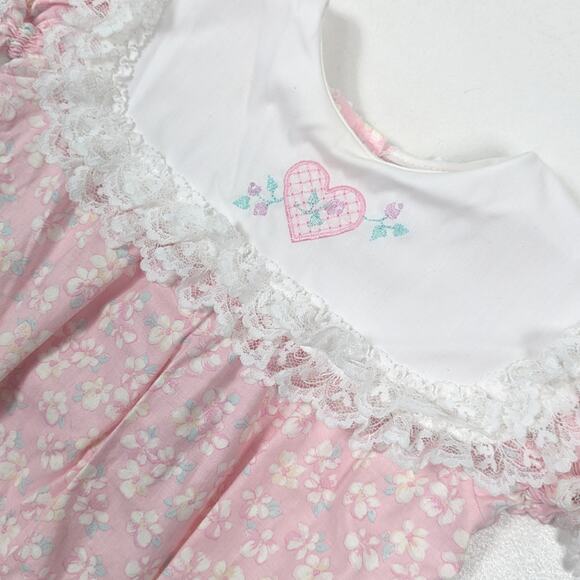 Vintage Bryan Bubble Romper Baby Girls Size 6-9m Pink Floral Frilly Heart - Picture 2 of 5